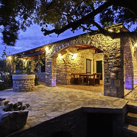 Villa Stone House San Pelegrin à Vela Luka Extérieur photo