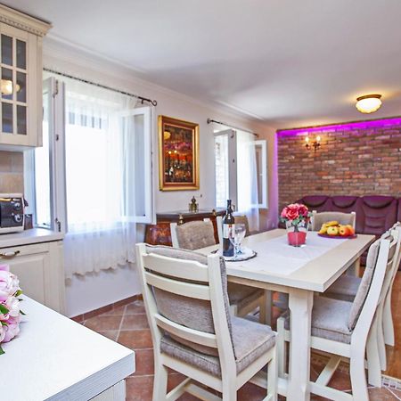 Villa Stone House San Pelegrin à Vela Luka Extérieur photo