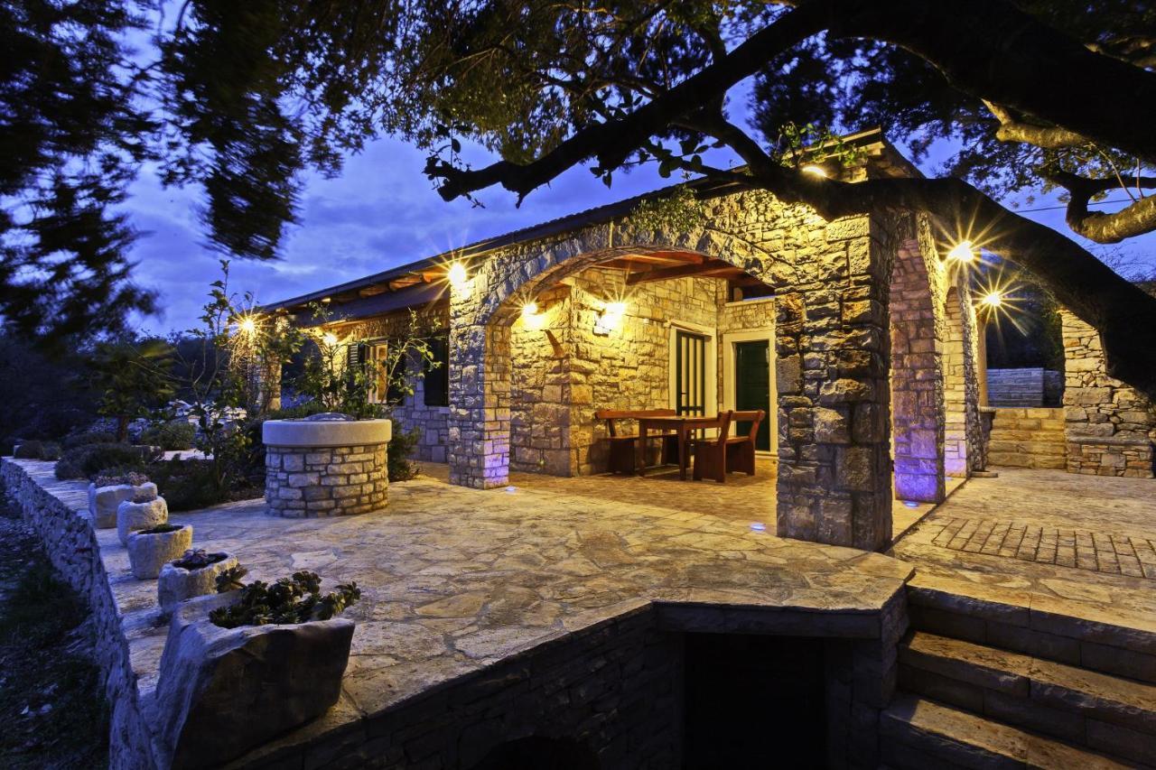 Villa Stone House San Pelegrin à Vela Luka Extérieur photo