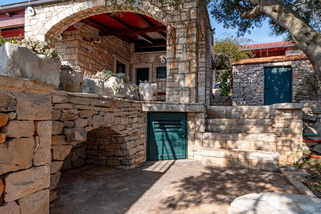 Villa Stone House San Pelegrin à Vela Luka Extérieur photo
