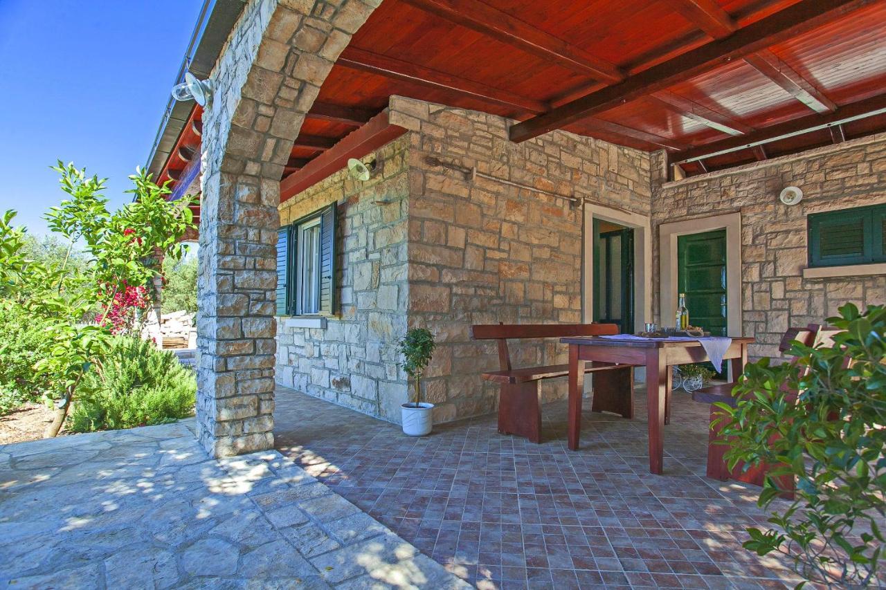 Villa Stone House San Pelegrin à Vela Luka Extérieur photo